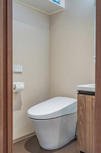 Bathroom 4, Apartment Hotel 11 Kuromon 5, Osaka