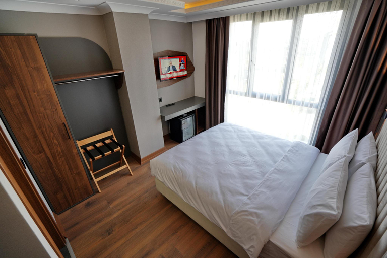 Bedroom 21