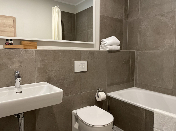 Bathroom, Grosszuegige Ferienwohnung mit Garten, Vorpommern-Rügen