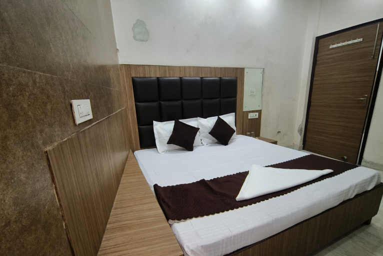 Others 4, Hotel Silver Star, Panipat