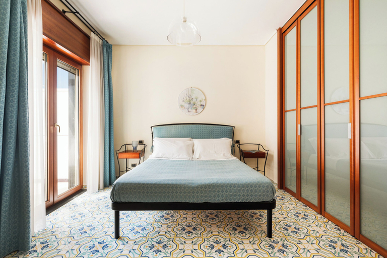 Bedroom 5, YourHome - Domus Apartment, Napoli