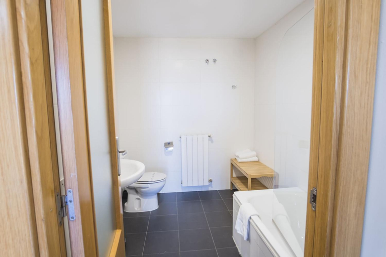 Bathroom 4, Triskel, Zaragoza