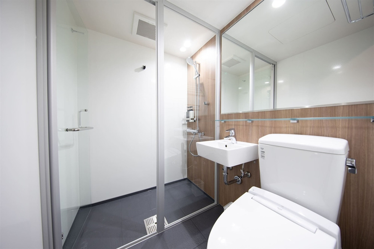 Bathroom 5, Almont Hotel Nippori, Taitō