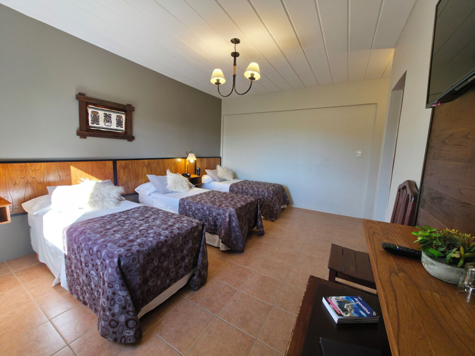 Bedroom 4, Glaciares De La Patagonia, Lago Argentino
