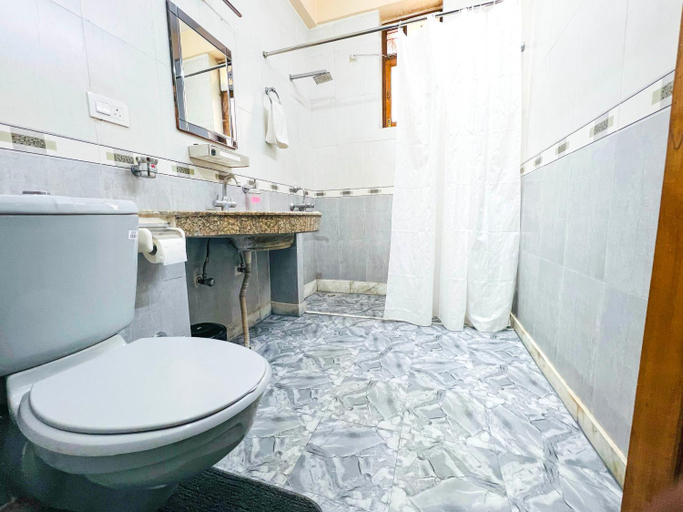 Bathroom 3, The Basera, Dehradun