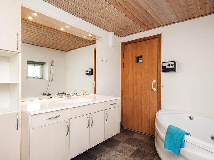 Bathroom 4, 12 Person Holiday Home in Hojslev-by Traum, Skive