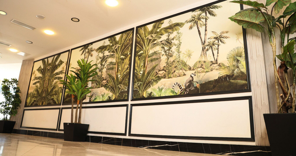 Business Facilities