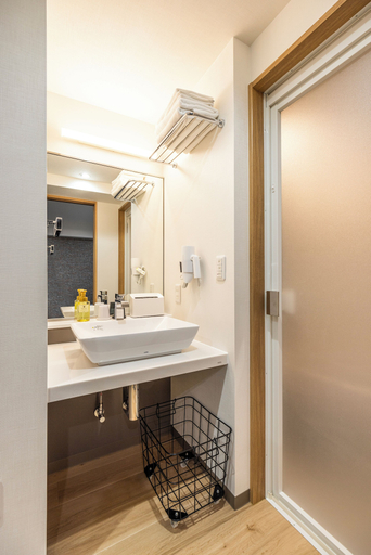 Bathroom 5