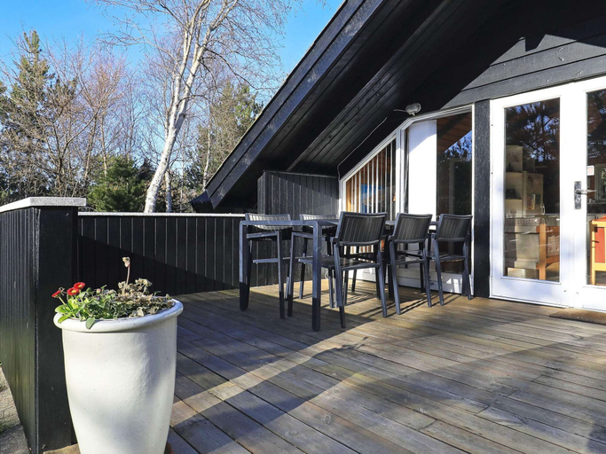 Food & Drinks, 6 Person Holiday Home in Saltum, Jammerbugt