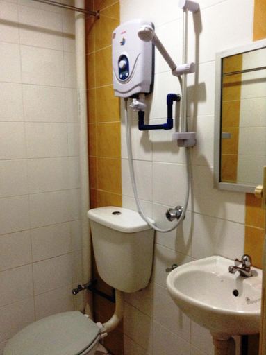 Bathroom 25