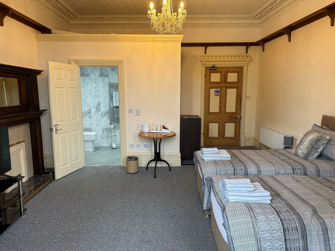 Others 4, Elford House - Whitby, North Yorkshire