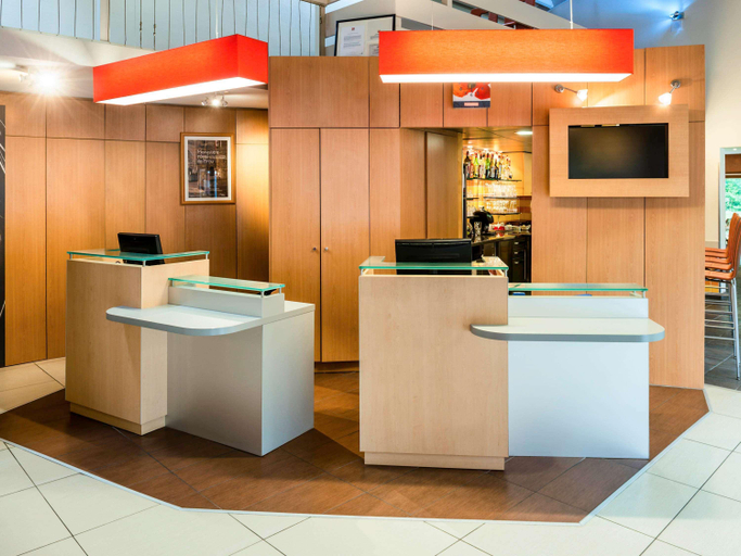 Public Area, ibis Bourg-en-Bresse, Ain