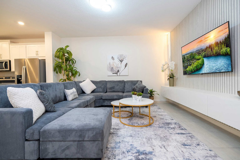 Room 1, Family Fun Moana, Mario, Harry Potter Stay, Osceola