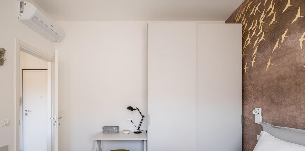Room 3, Galleria del Reno 2B by Wonderful Italy, Bologna