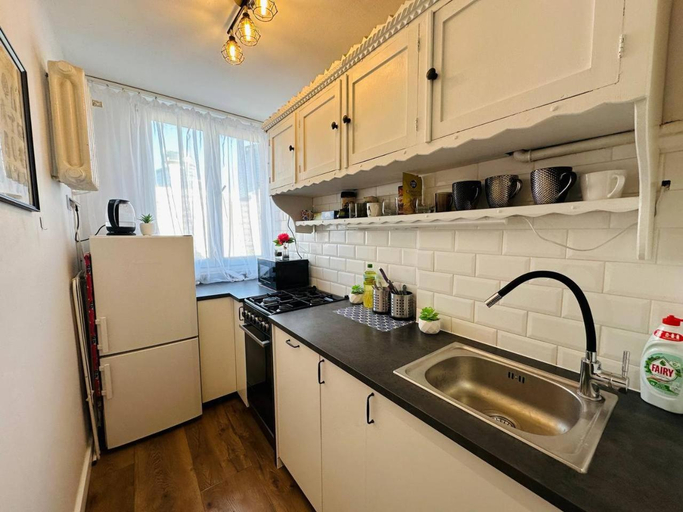 Kitchen 3, Warszawa Centralna Rooms, Warsaw