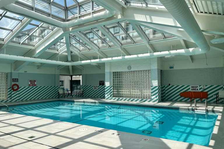 Sport & Beauty 2, Staybridge Suites TORONTO AIRPORT EAST by IHG, Toronto