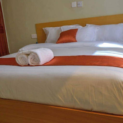 Others 5, The Night Motel Kisii, Nyaribari Chache