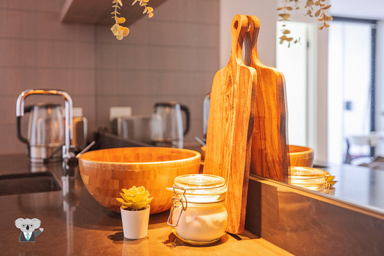 Food & Drinks, Kozyguru | Abbotsford | Apartments, Melbourne