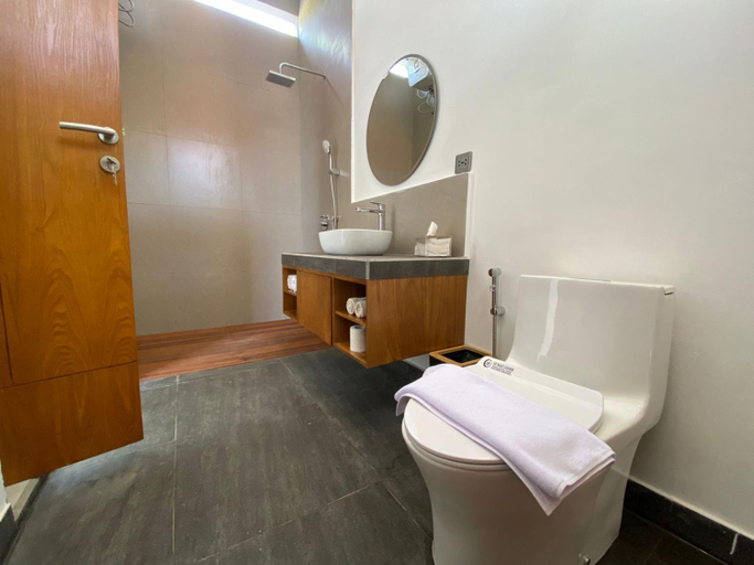 Bathroom 4, Pebble & Fins Bali Dive Resort, Karangasem