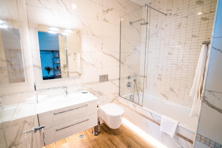Bathroom 4, Hotel Keflavik by Reykjavik Keflavik Airport, Reykjanesbær