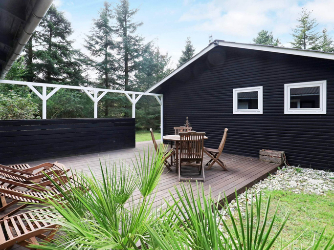 Exterior & Views 2, 4 Person Holiday Home in Lokken, Hjørring