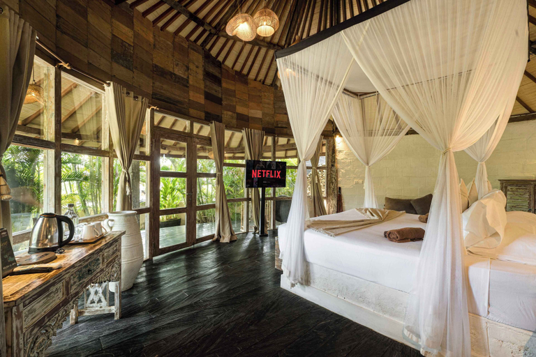Bedroom 8