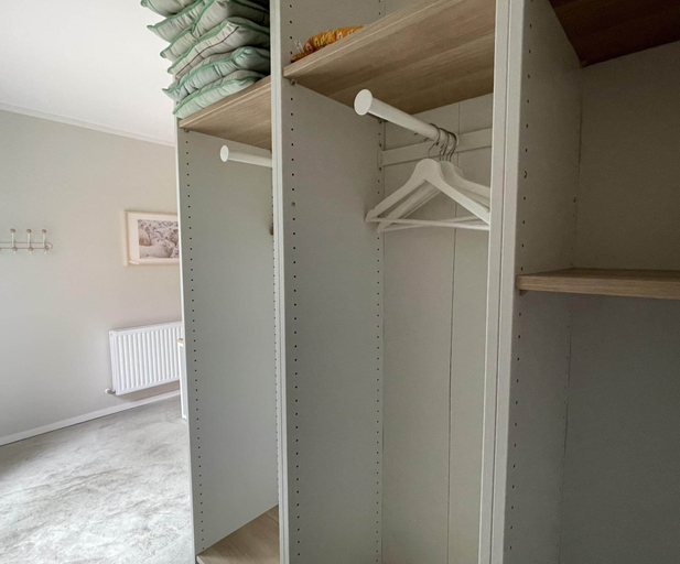 Bedroom 4, Grosszuegige Ferienwohnung mit Garten, Vorpommern-Rügen