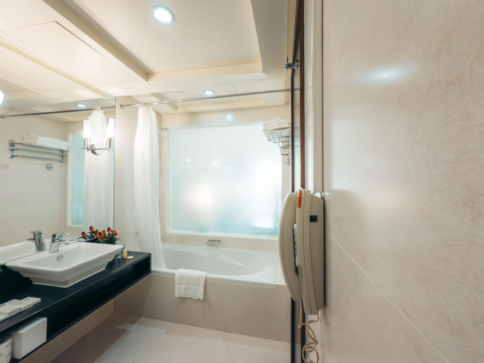Bathroom 5