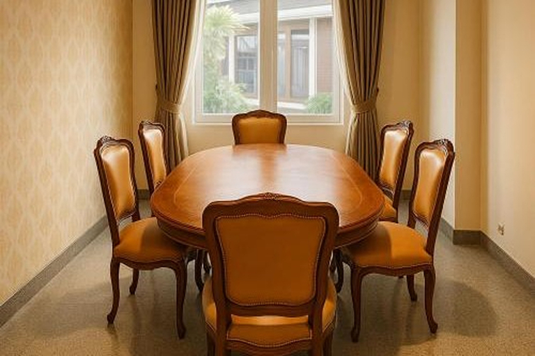 Dining Room 16
