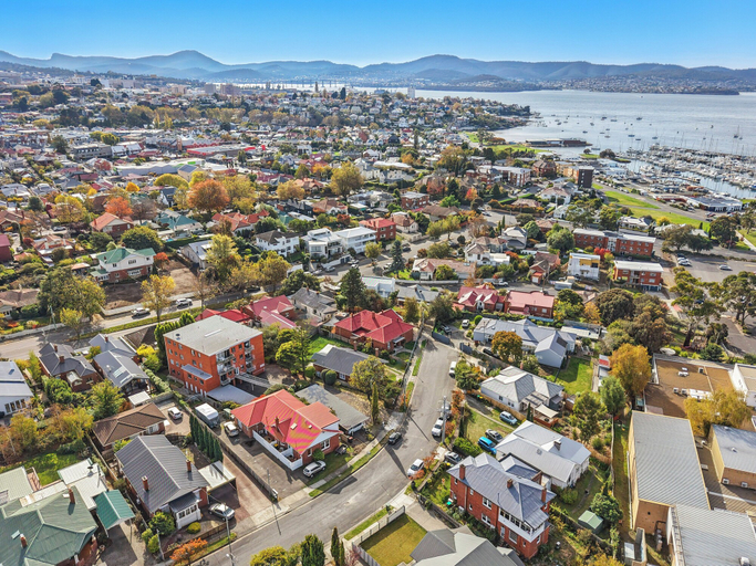Others 3, 3 Bedroom House - Sandy Bay, Hobart