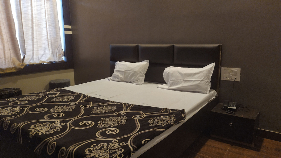 Bedroom 1, Hotel royal galaxy, Nabarangapur