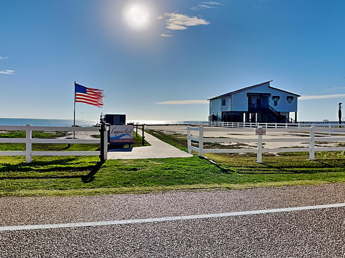 Exterior & Views 1, Laguna Reef 413 - Waters Edge, Aransas