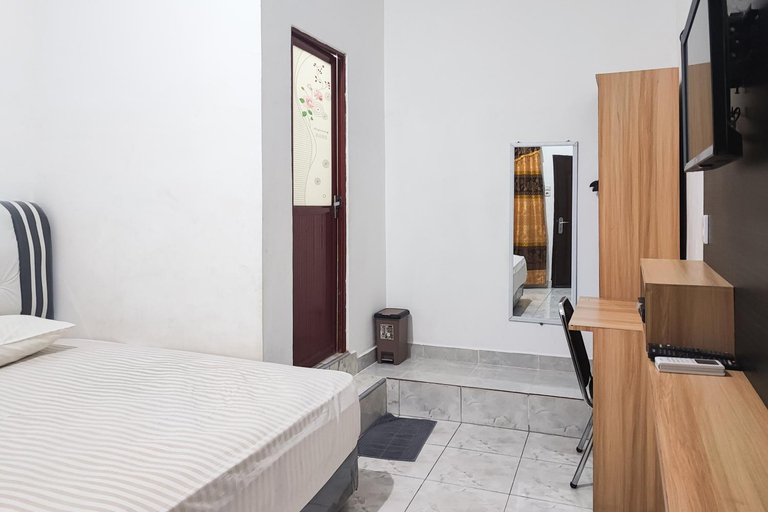 Bedroom 21