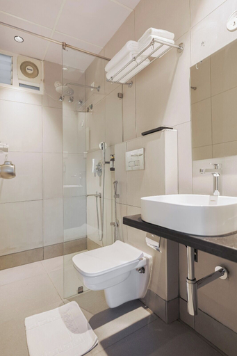 Bathroom, Akoya Business Hotel - Smart Stays, Whitefield, Bangalore