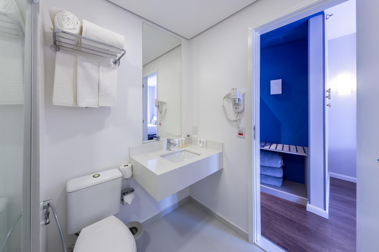 Bathroom 5, Blue Tree Towers Analia Franco - Tatuape, São Paulo