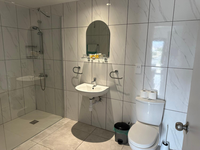 Bathroom 3, Souli Beach Hotel