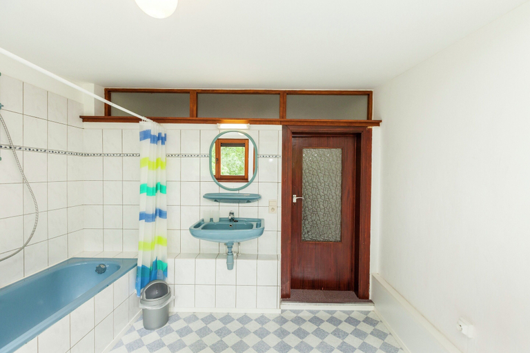 Bathroom, Peaceful Nature Stay in Bohon, Luxembourg