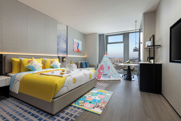 Bedroom 1, Crowne Plaza Jingmen by IHG, Jingmen