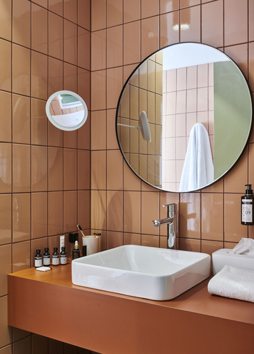 Bathroom 3, Les Maisons de Campagne – Maison du Val, Yvelines