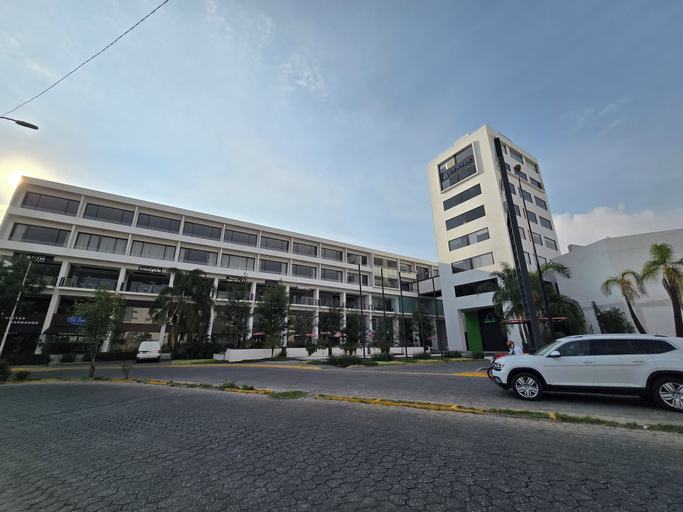 Exterior & Views 2, Kharma Suites, Ocoyucan