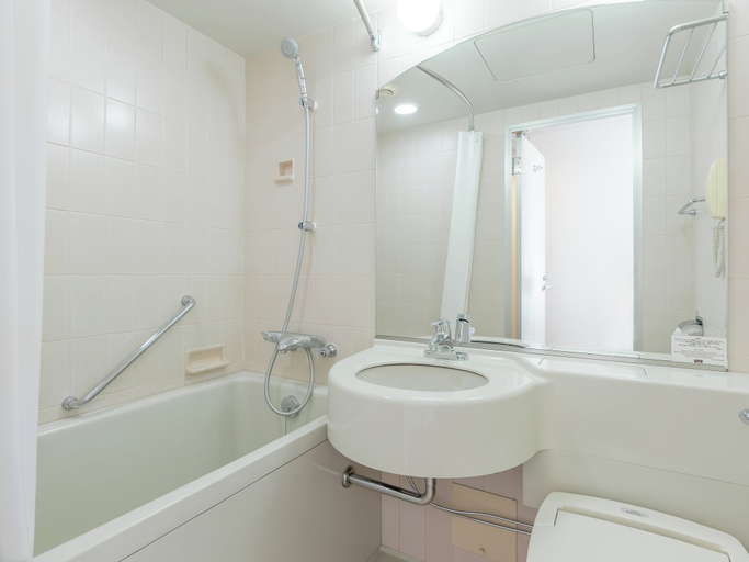 Bathroom 4, Mitsui Garden Hotel Hiroshima, Hiroshima