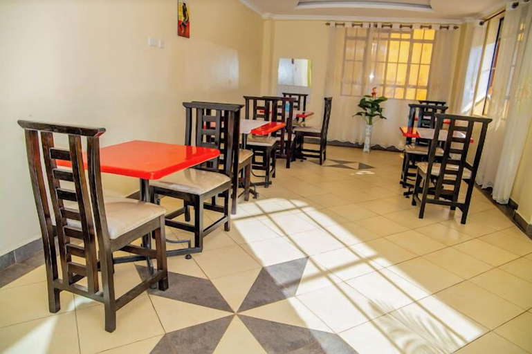 Food & Drinks, Happy Stay Resort Kisii, Nyaribari Chache
