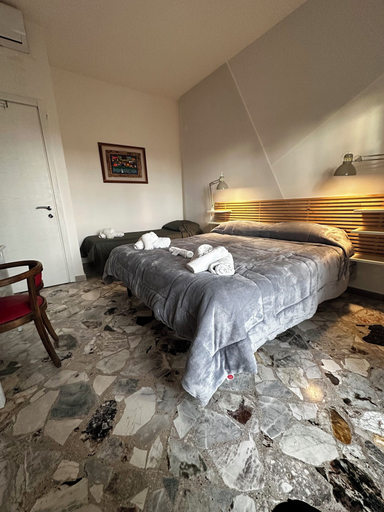 Bedroom 3, B&B Tre Ponti, Taranto
