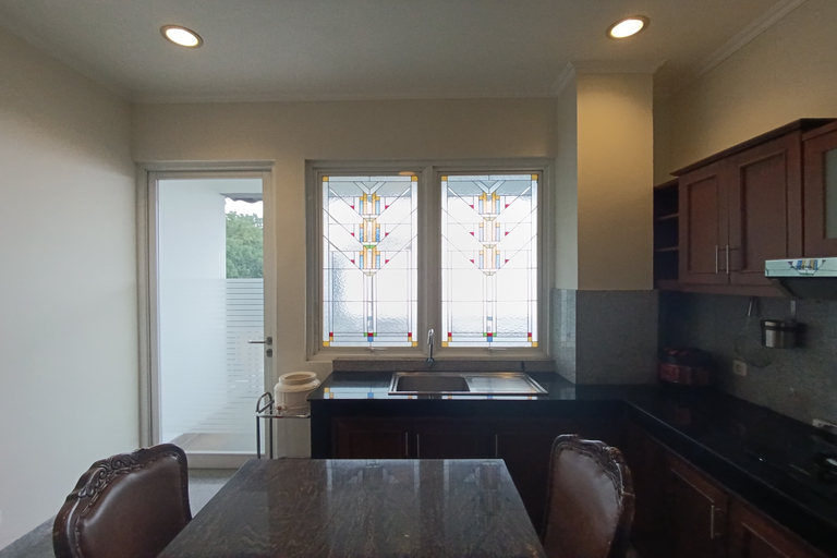 Dining Room 18