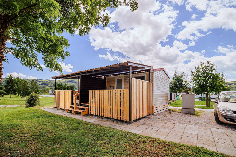 Others 3, Waterside Retreat Mobile Homes With Thermal Riviera Tickets, Brežice