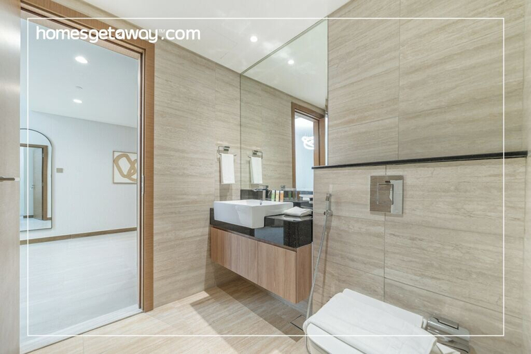 Bathroom 3, Inspired 1BR Apt – Ultimate Luxury Living, Dubai
