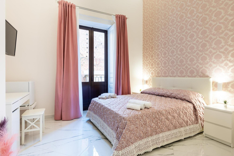 Bedroom 3, Palazzo Bellini, Catania