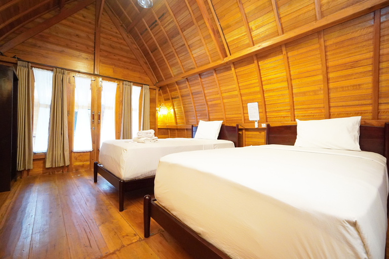 Bedroom 4, Hotel Pamordian Pangandaran, Pangandaran