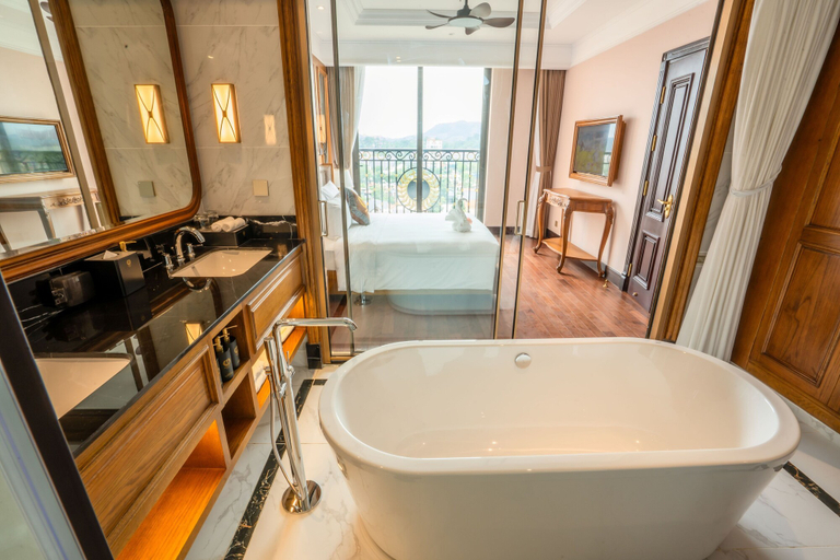 Bathroom 4, Imperial Hotel Lang Son, Lạng Sơn