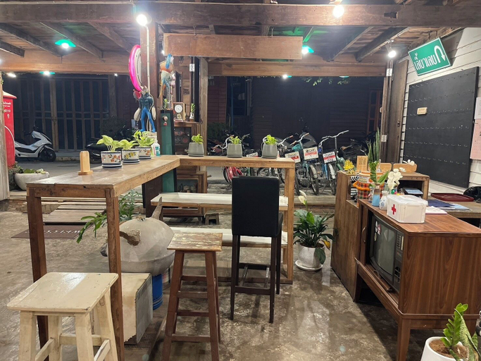 Food & Drinks 5, Baan Natee, Chiang Khan